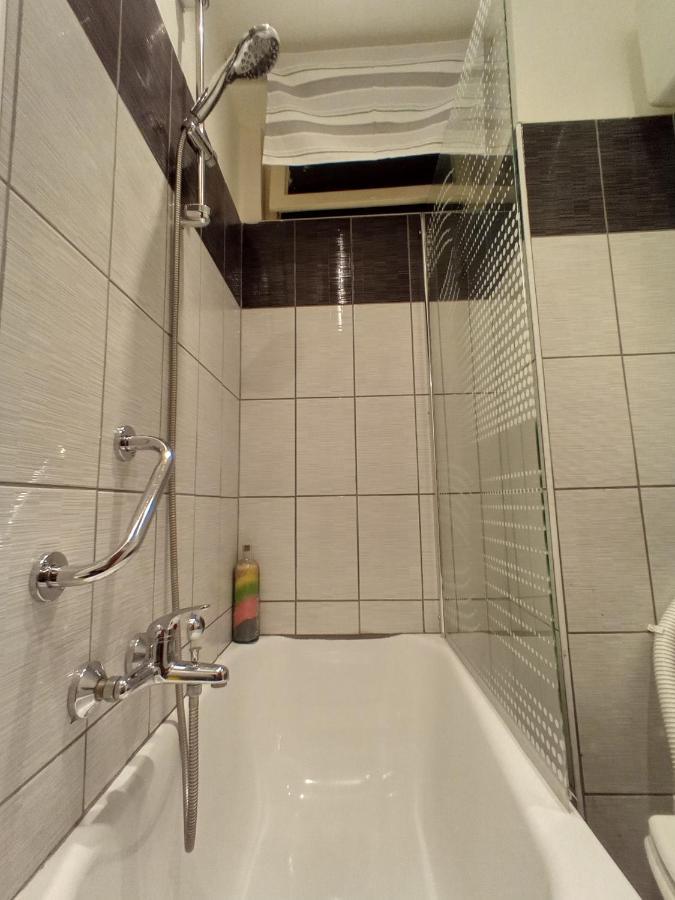 Studio Apartment Corner Rijeka Luaran gambar